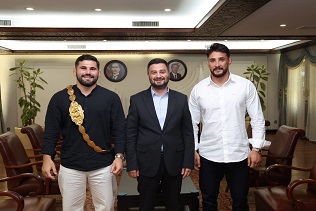 ER MEYDANININ ŞAMPİYONLARI KÂĞITHANE’DE